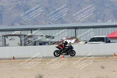 media/Oct-05-2025-CVMA (Sun) [[beeef4f201]]/Race 10-Formula Lightweight Twins Shootout/